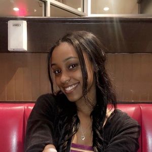 Meet your Posher, Ivanilda